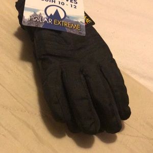 Youth black gloves